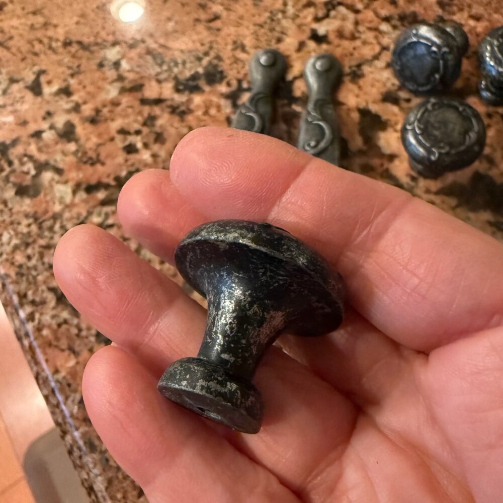 Weathered Metal Cabinet Pulls & Knob Set Pewter Door Handles Silver Drawer Knobs - Picture 8 of 9